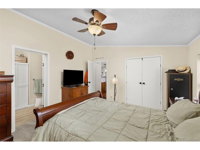 2205 James Park Trl, Loveland, CO 80537