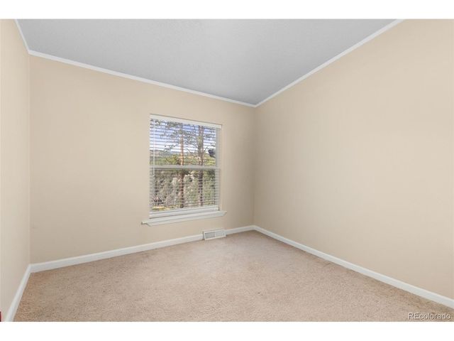 2205 James Park Trl, Loveland, CO 80537