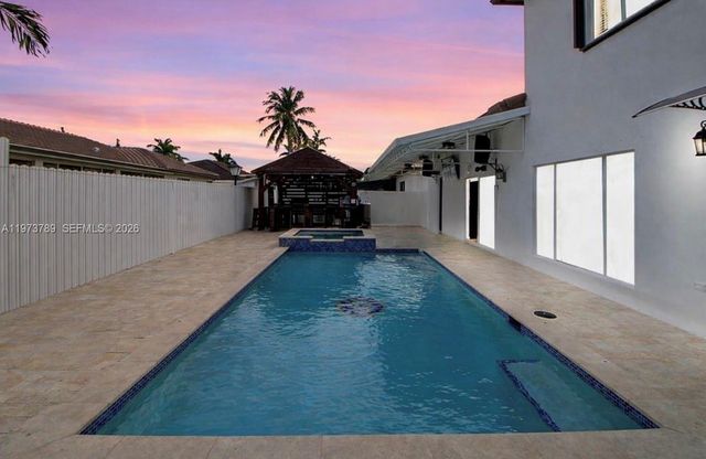5051 SW 163rd Court, Miami, FL 33185