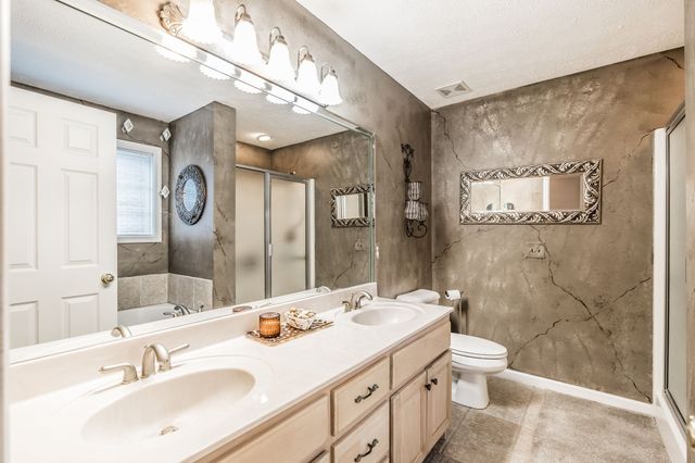 813 Travis Springs Dr, Madison, TN 37115