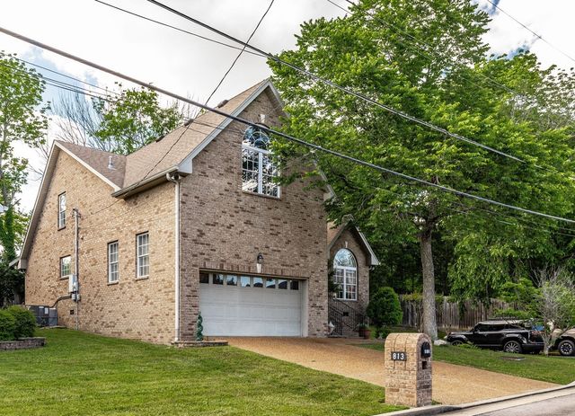 813 Travis Springs Dr, Madison, TN 37115