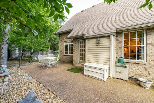 813 Travis Springs Dr, Madison, TN 37115