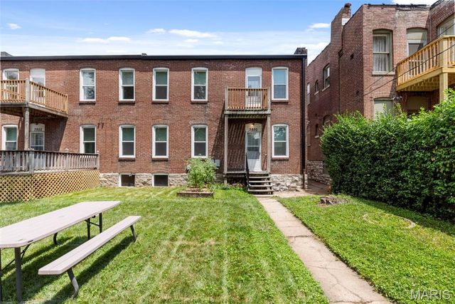 3850 Detonty Street, St Louis, MO 63110