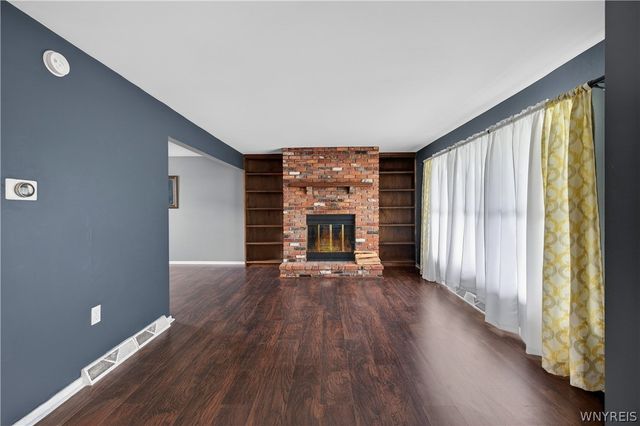 4835 North Bailey Avenue, Amherst, NY 14226
