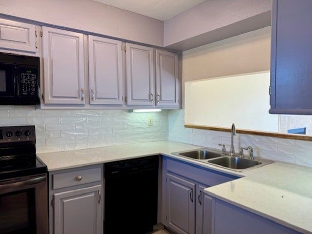 2733 Silver Creek Drive 205, Arlington, TX 76006