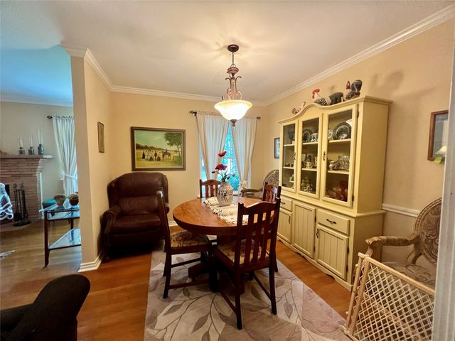 7334 Daingerfield Drive, Dallas, TX 75227