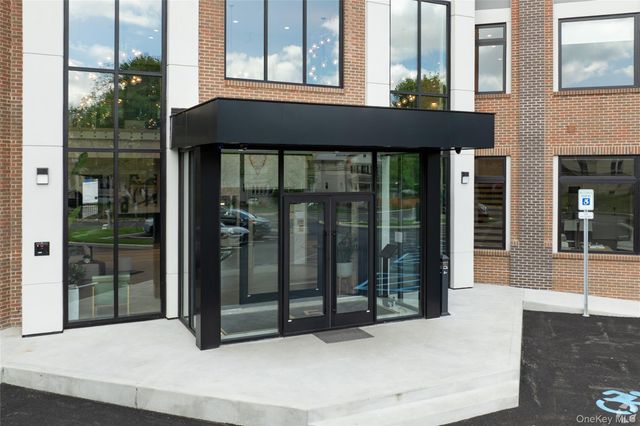 15 Washington Avenue 307, Suffern, NY 10901