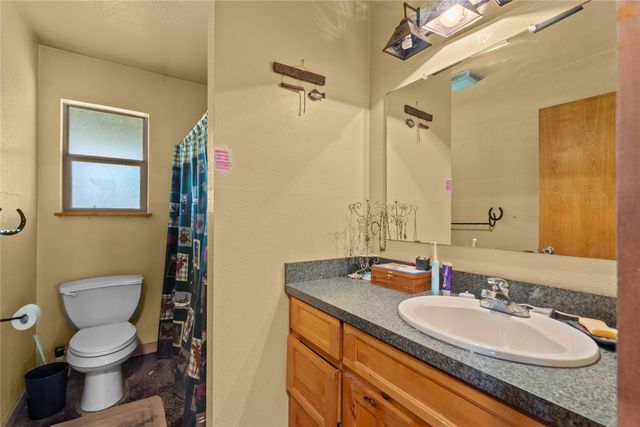 262 N Cheyenne Trail, Springtown, TX 76082