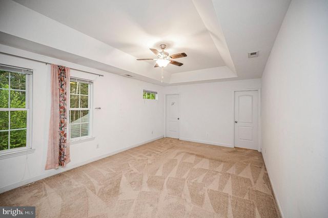 616 LAKEVIEW PKWY, Locust Grove, VA 22508