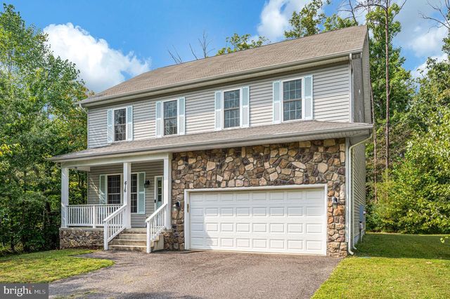 616 LAKEVIEW PKWY, Locust Grove, VA 22508