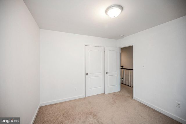 616 LAKEVIEW PKWY, Locust Grove, VA 22508