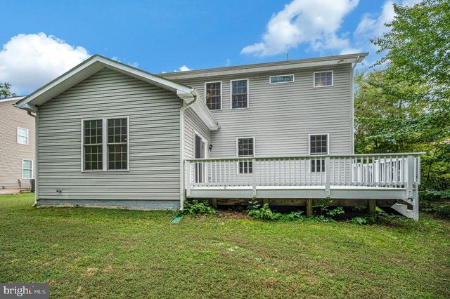 616 LAKEVIEW PKWY, Locust Grove, VA 22508