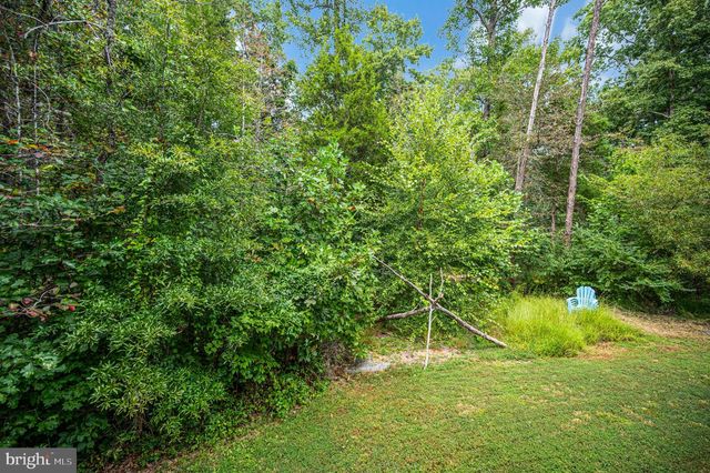 616 LAKEVIEW PKWY, Locust Grove, VA 22508