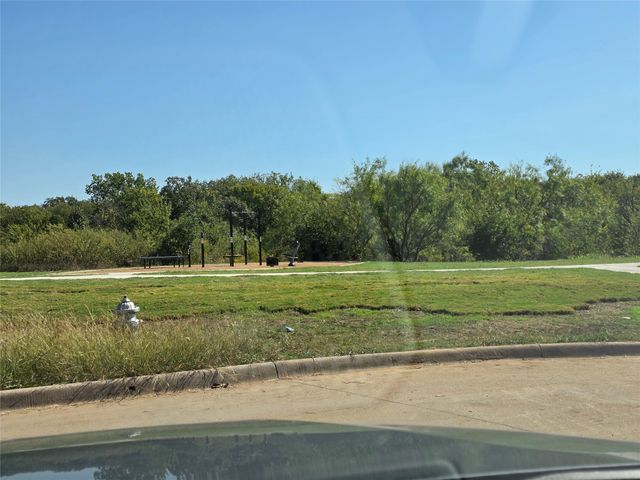 9032 Napa Valley Trail, Fort Worth, TX 76244