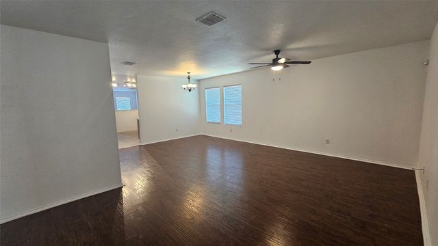 9032 Napa Valley Trail, Fort Worth, TX 76244