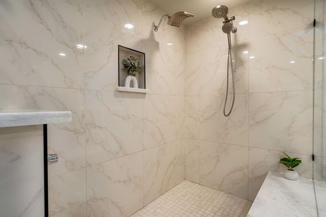 7529 Pineridge Ln, Fair Oaks, CA 95628