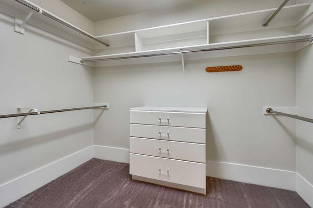 7529 Pineridge Ln, Fair Oaks, CA 95628