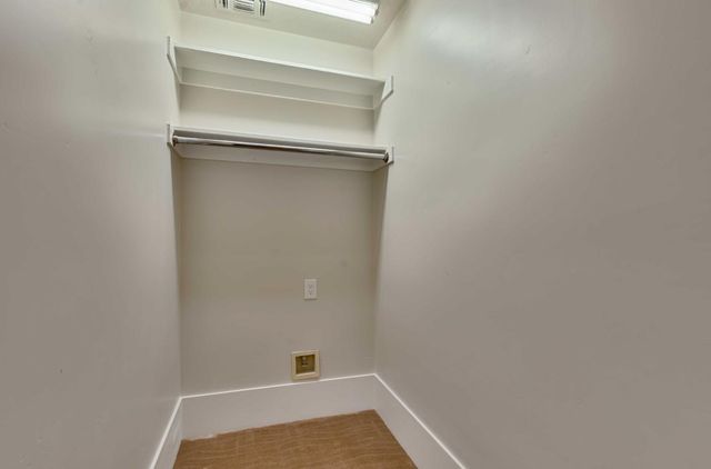 7529 Pineridge Ln, Fair Oaks, CA 95628