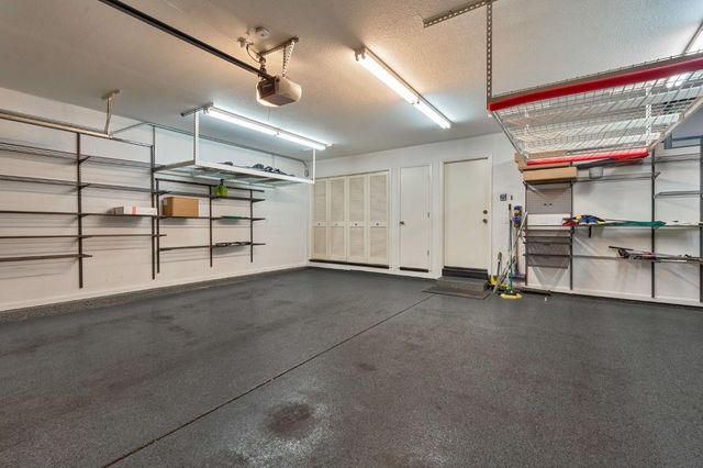 7529 Pineridge Ln, Fair Oaks, CA 95628