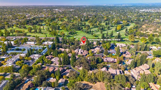 7529 Pineridge Ln, Fair Oaks, CA 95628
