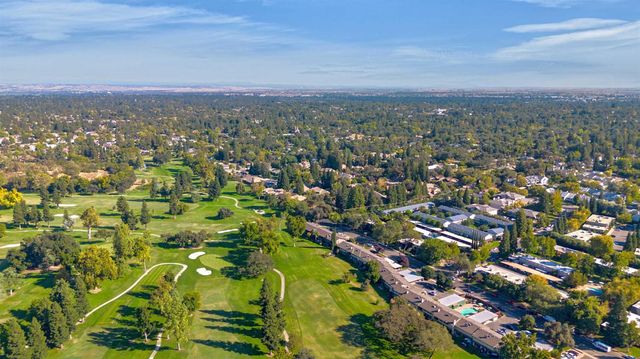 7529 Pineridge Ln, Fair Oaks, CA 95628