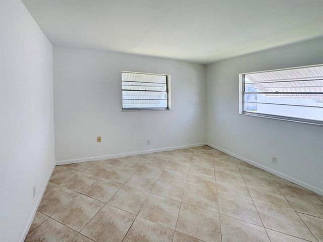 514 SW 20th Street, Boynton Beach, FL 33426
