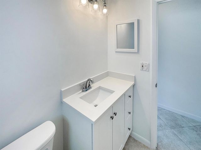 514 SW 20th Street, Boynton Beach, FL 33426