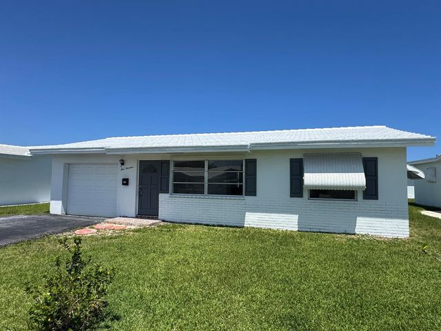 514 SW 20th Street, Boynton Beach, FL 33426