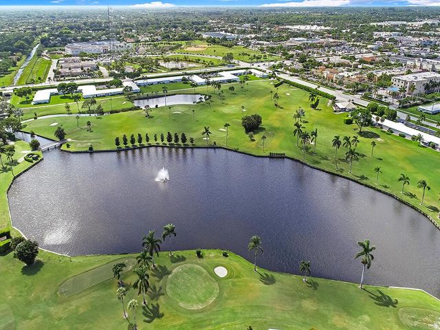 514 SW 20th Street, Boynton Beach, FL 33426