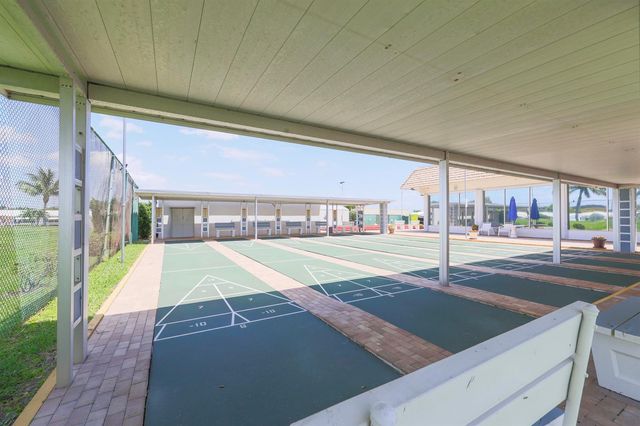 514 SW 20th Street, Boynton Beach, FL 33426
