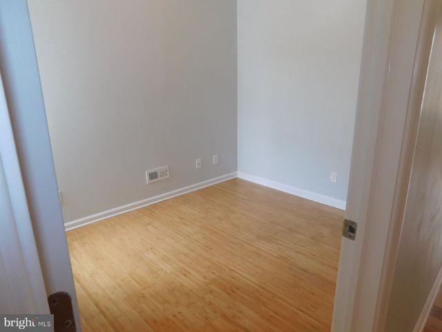 1105 N 42ND ST, Philadelphia, PA 19104