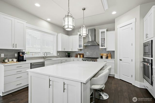 19028 175th Place SE, Renton, WA 98058