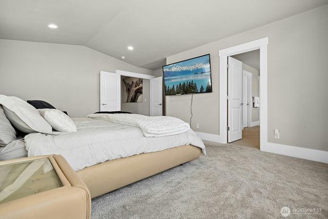 19028 175th Place SE, Renton, WA 98058