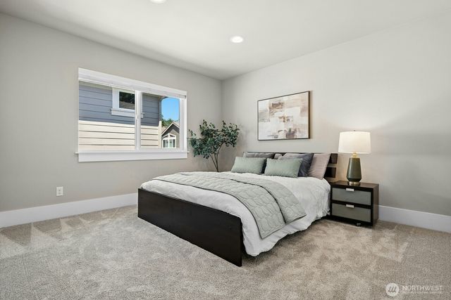 19028 175th Place SE, Renton, WA 98058