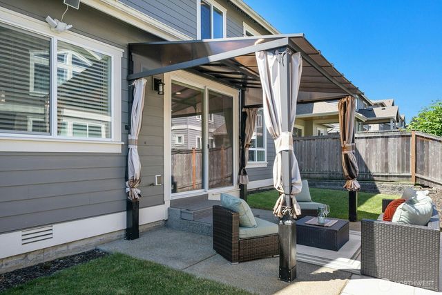 19028 175th Place SE, Renton, WA 98058
