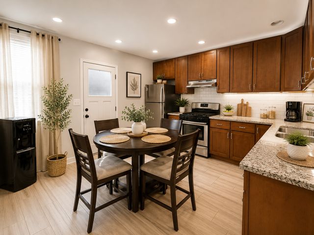 4717 N Keystone Avenue, Chicago, IL 60630
