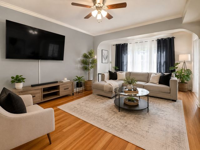 4717 N Keystone Avenue, Chicago, IL 60630