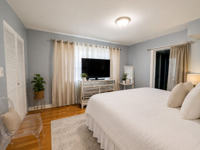 4717 N Keystone Avenue, Chicago, IL 60630