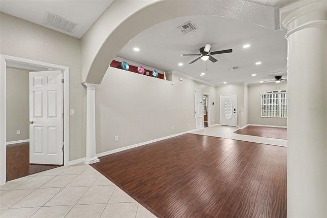 2056 CLAPPER TRAIL, Apopka, FL 32703