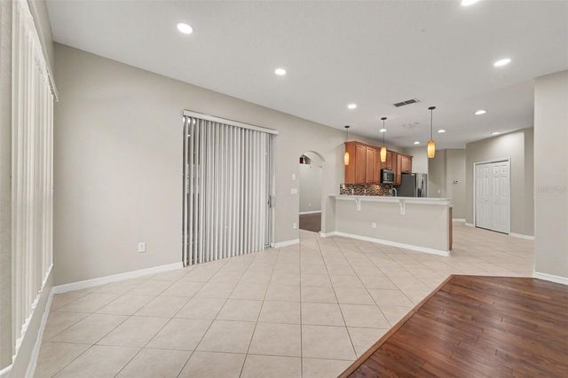 2056 CLAPPER TRAIL, Apopka, FL 32703