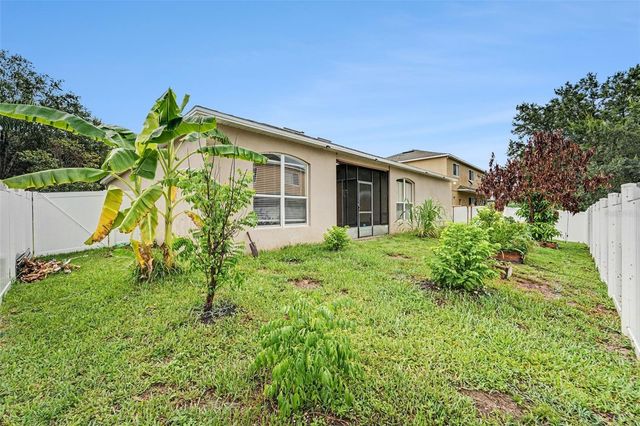 2056 CLAPPER TRAIL, Apopka, FL 32703