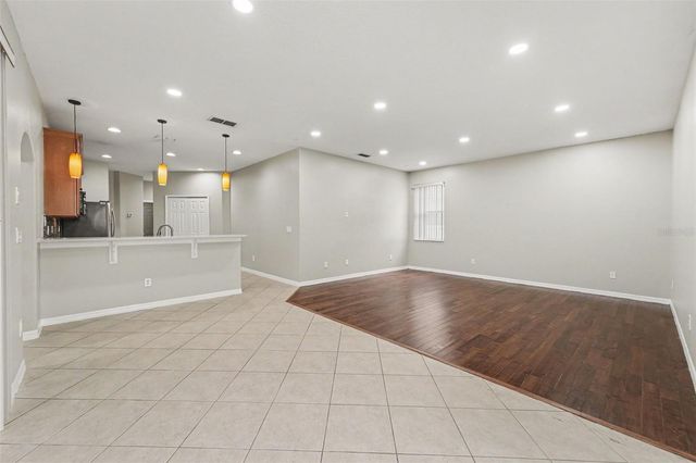 2056 CLAPPER TRAIL, Apopka, FL 32703