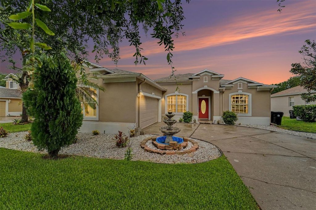 2056 CLAPPER TRAIL, Apopka, FL 32703