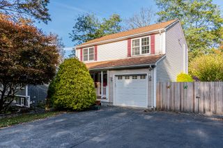 99 Hill Top Drive, Johnston, RI 02919