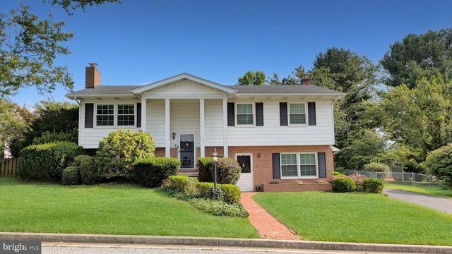 102 LARCH LN, Middletown, MD 21769