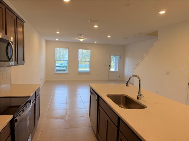 11280 BLUE BAY DRIVE, Orlando, FL 32832