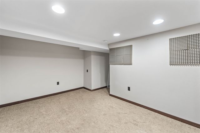 113 NW Scott Street, Ankeny, IA 50023