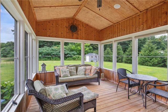 8519 Newbury Place, Clay, NY 13041