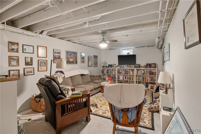 8519 Newbury Place, Clay, NY 13041