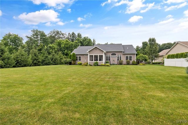 8519 Newbury Place, Clay, NY 13041